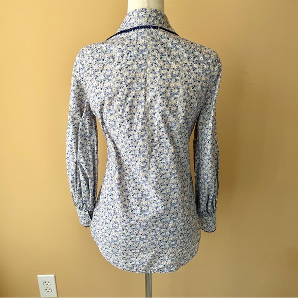 🔻LAST CHANCE🔻 TISH COX Floral Buttondown Blouse - Picture 3 of 10